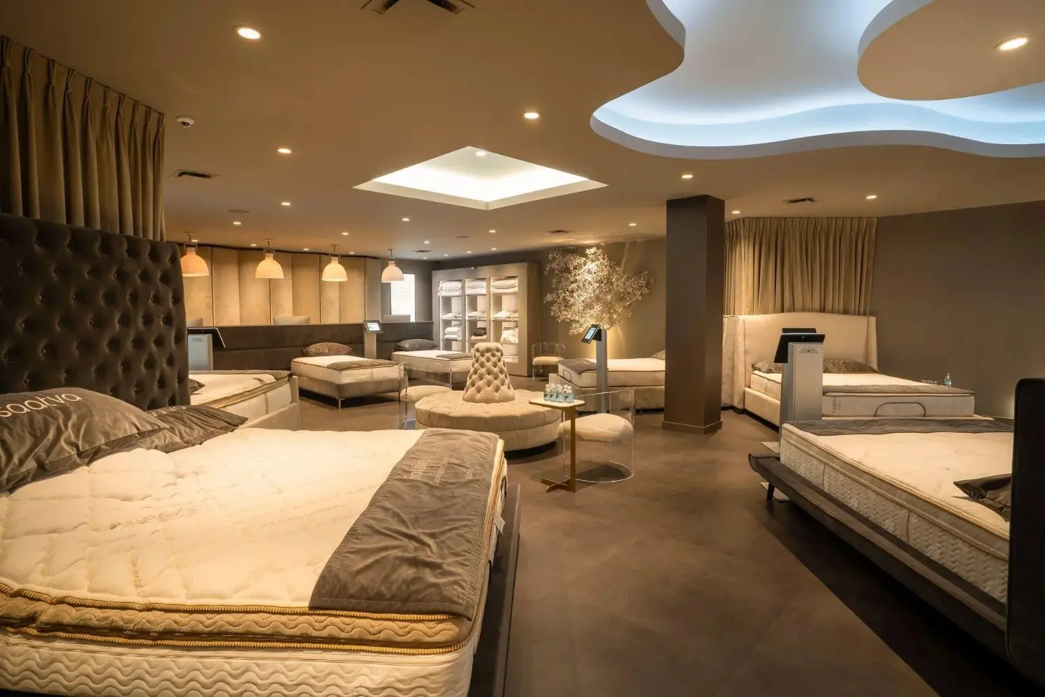 Saatva Zenhaven Latex Mattress featuring Luxury Plush and Gentle Firm comfort sides